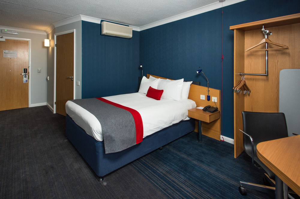 Holiday Inn Express Stoke-On-Trent By Ihg Exterior foto