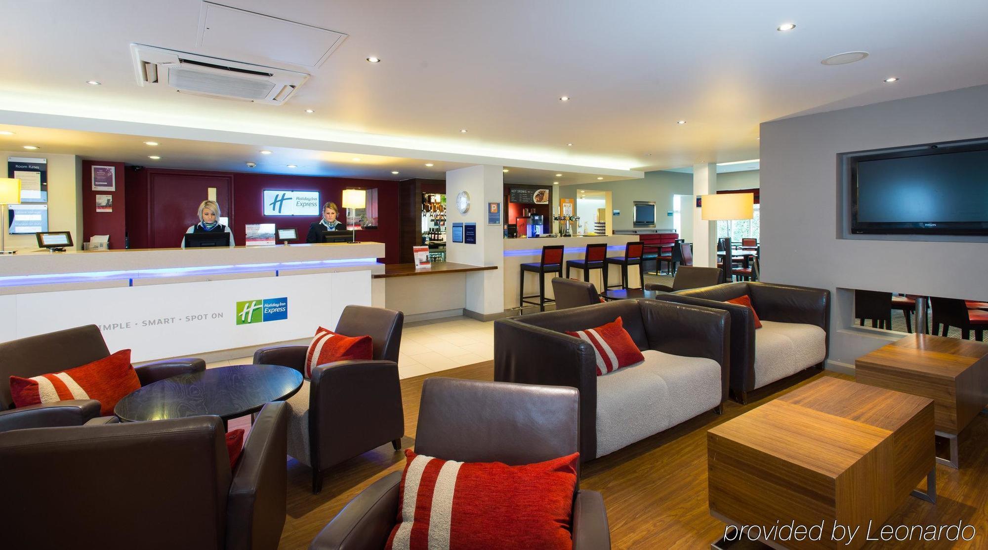 Holiday Inn Express Stoke-On-Trent By Ihg Exterior foto