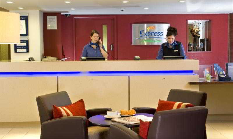 Holiday Inn Express Stoke-On-Trent By Ihg Exterior foto